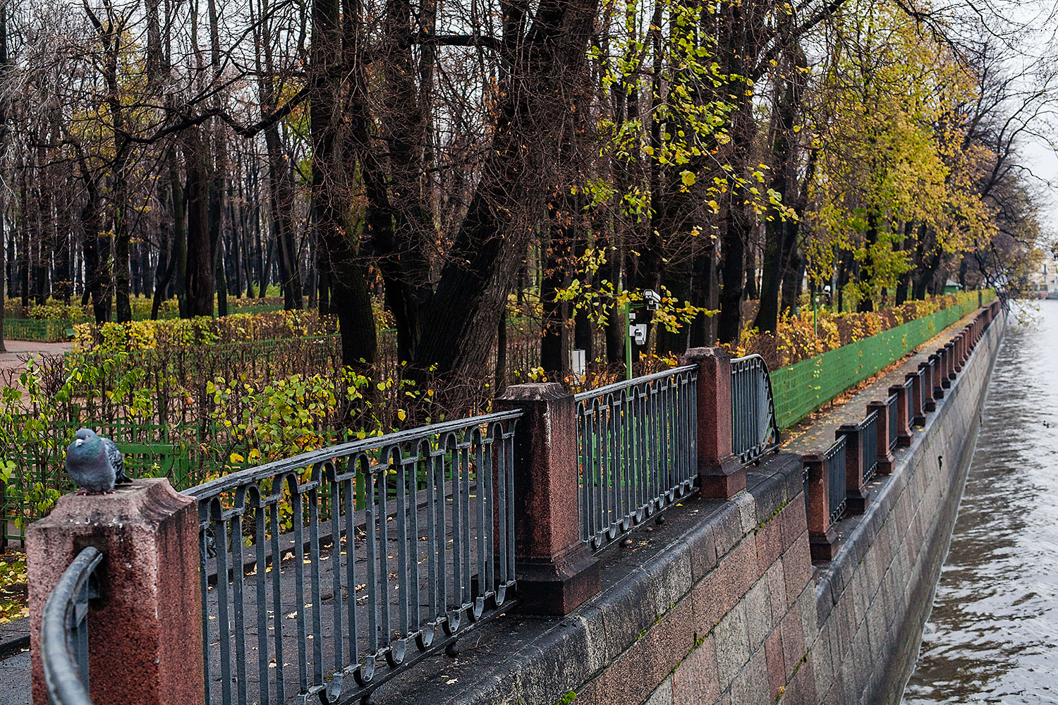 Summer Garden (Letniy Sad), beside the Nevsky River