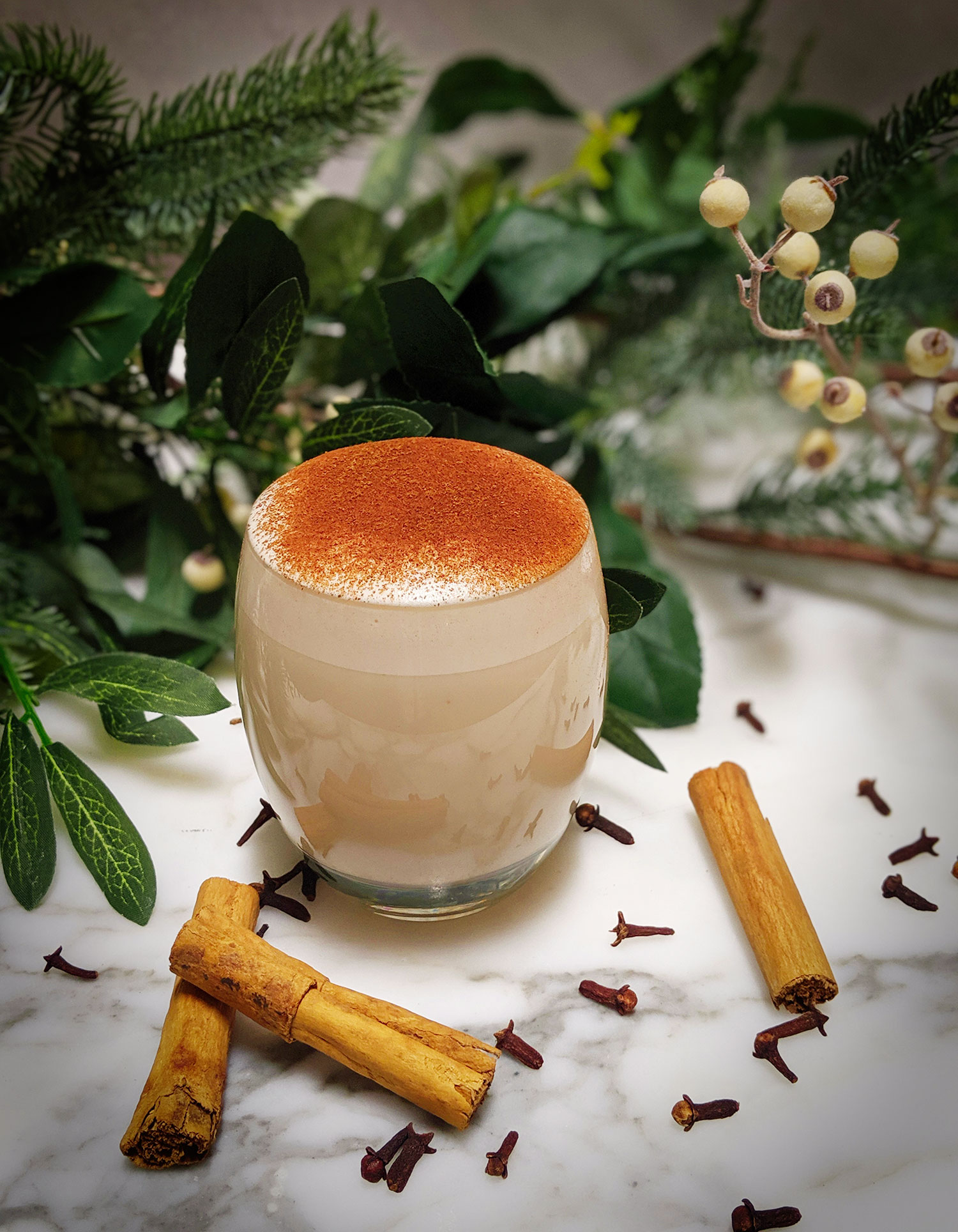 Chilled Traditional Christmas Eggnog