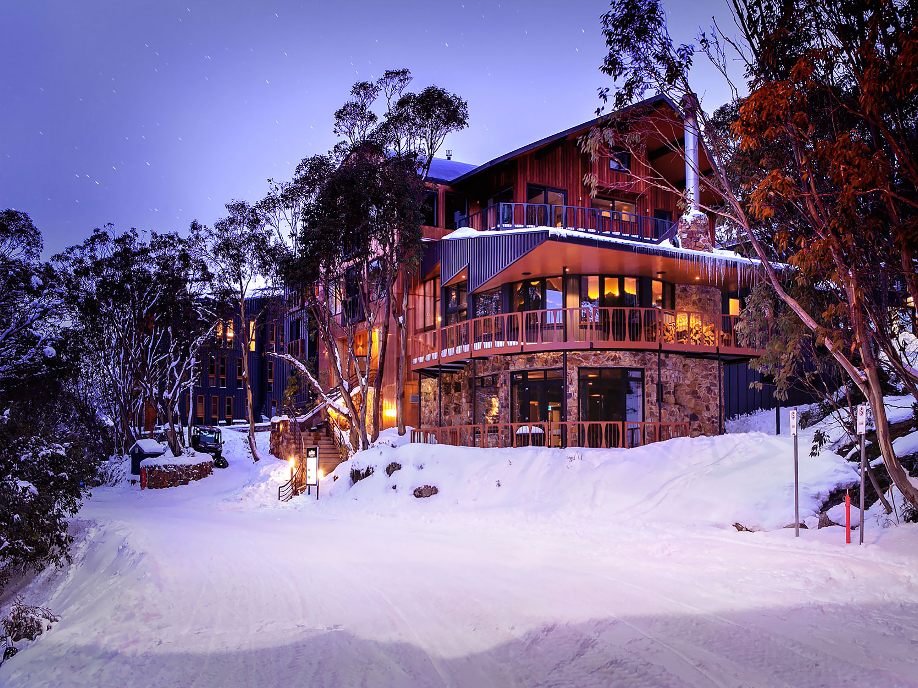 Astra Lodge Falls Creek