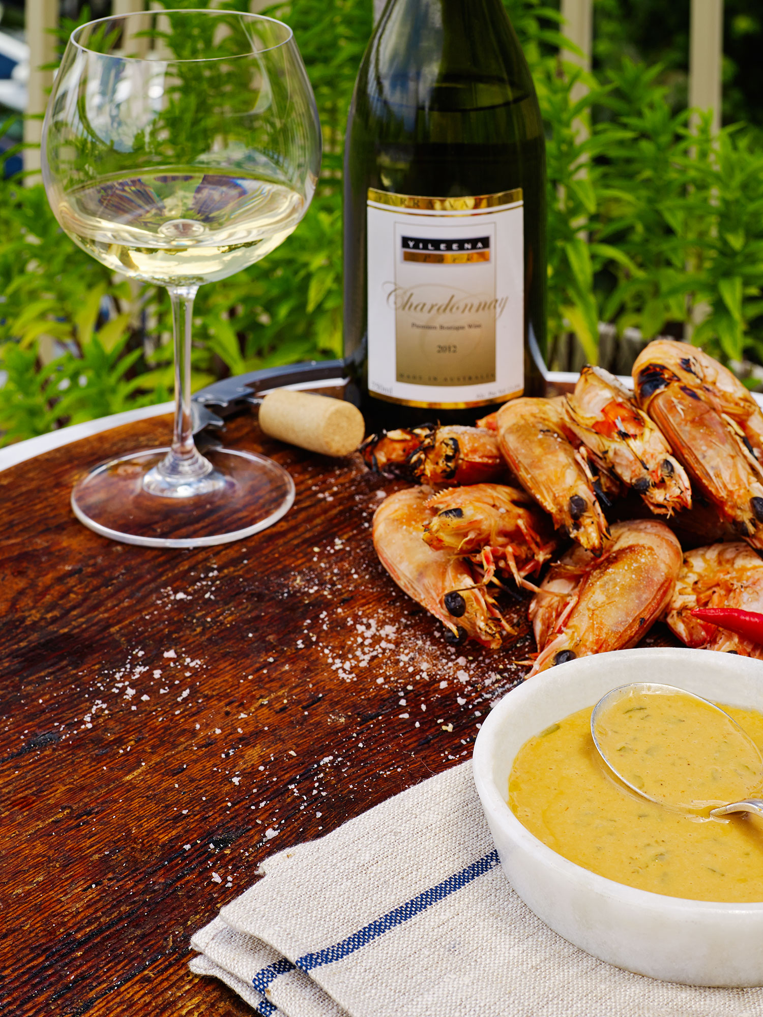 Seared prawns with Yileena Park Chardonnay